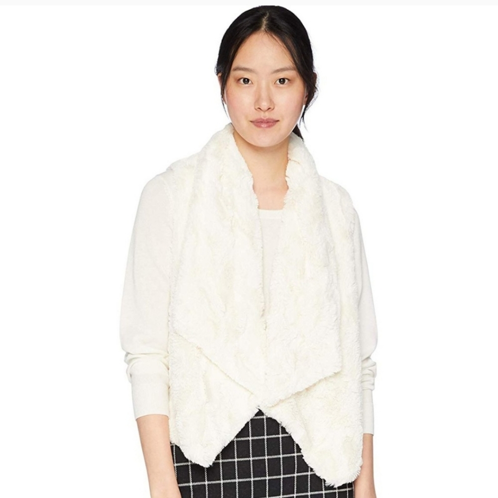 "Big Softy" Faux Fur Vest - Picture 6 of 6